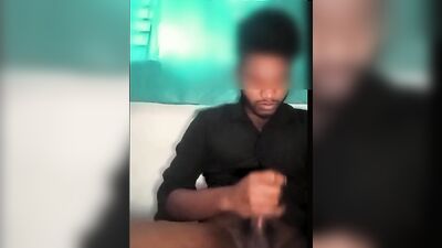 I couldn't stop watching Desi Bhabhi bathing video