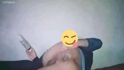 Sofiblack gets ass fucked with big toy and creamy ass