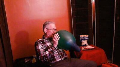 127) Big Blimp Balloon Inflate Pop Jerk and Cum