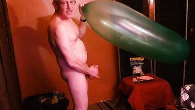 127) Big Blimp Balloon Inflate Pop Jerk and Cum