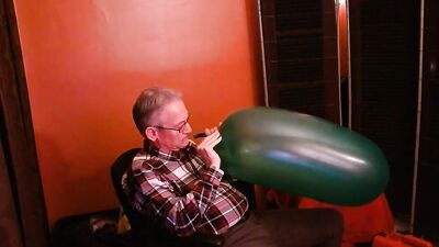 127) Big Blimp Balloon Inflate Pop Jerk and Cum