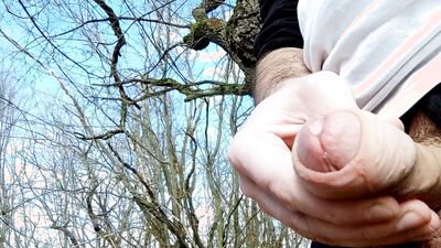One huge ruined cumshot