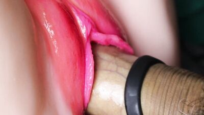 Pink labia and deep orgasm in a tight hole!