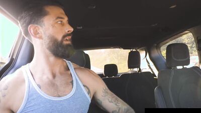 Twink BIG Cocked Stranger Tops Bearded Muscle