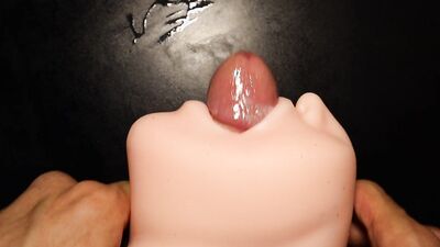 This is the best masturbator in the world and the dick is sticking out of the mouth