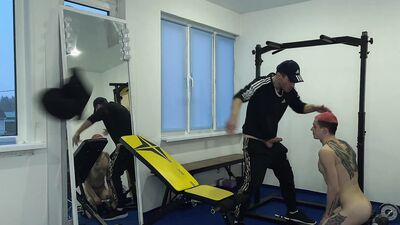 The trainer came all over the cute guy's face after intense fucking - 163