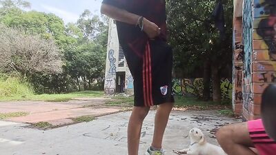 SEXO EN PUBLICO CON CHICO PENE GRANDE