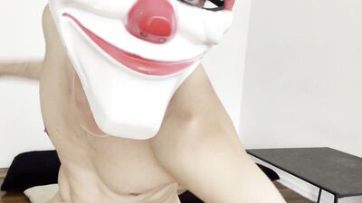 Dlikeddick masturbandose en casa