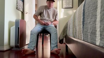 I Jerk Off in my Sock Again, Feels So Damn Good