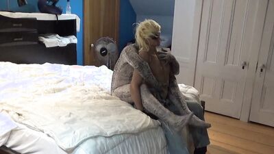 lycra snake has fun with sex doll in jeans and pantyhose