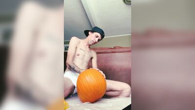 Skinny tatted boy carving & fucks a pumpkin