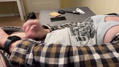 Morning jerking off scream.