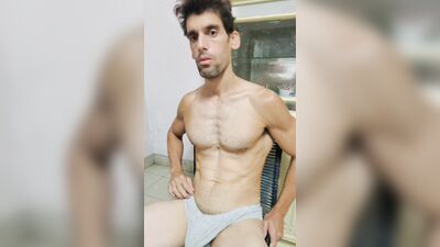 Good cumshot on the seat in front of the computer