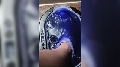 Barefoot in Lavender Paraffin Wax Spa Device