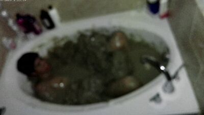 Mudbath Boy at Late Night 3