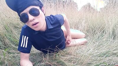 VLOG Outdoors, Jon Arteen talks, masturbates, ejaculates sperm in a wheat field Young Asian twink who likes to show his face