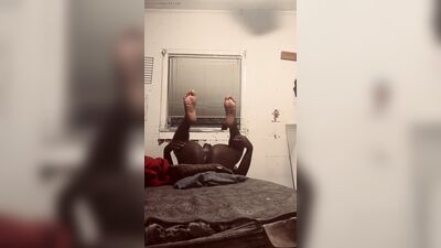 Playing Around And Warning Up My Horny Cock before my 10min jerk session and I’m playin wit my belly fat and chest LOL