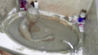 Pleasureable Solo Mudbath at Home 6