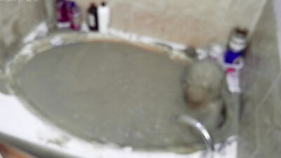 Pleasureable Solo Mudbath at Home 5