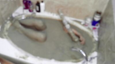 Pleasureable Solo Mudbath at Home 3