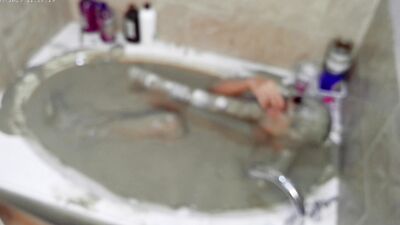 Pleasureable Solo Mudbath at Home 3