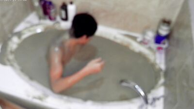 Pleasureable Solo Mudbath at Home 2