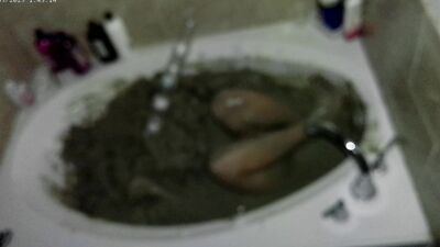 Mudbath Boy V