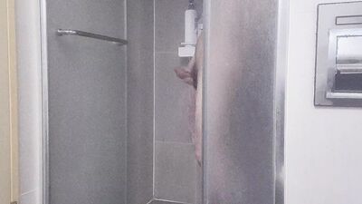 korean boy shower