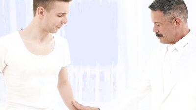 MasonicBoys Hung suited DILF Reece Scott barebacks cute twink hard