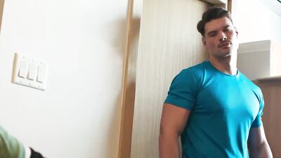 MEN - Hunks Marcus McNeil And Felix Trainor Take Turns Getting Spit Roasted By Malik Delgaty