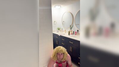 Sissy Daniel Playtime