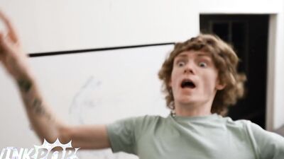 TWINKPOP - Trevor Brooks Assures Spikey Dee He Blows Balloons Like A Pro, Then Blows His Dick