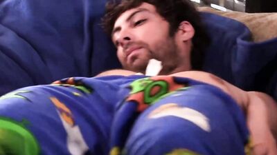 Kinky Gay Steve Strait Rubs Huge Dick While Watching Porn
