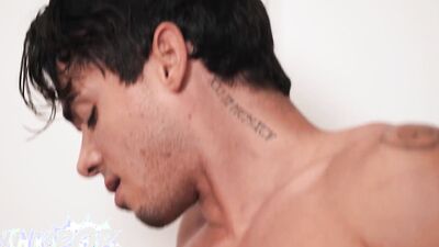 TWINKPOP - Choo Choo Goes The Fuck Train! Featuring Ashton Summers, Trevor Brooks And Michael Vente