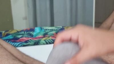 AMATEUR INTENSE CUMSHOT | CUM WHILE BEING SPIED ON BY STEPSISTER - HANDJOB AND CUMSHOT