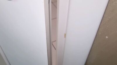 AMATEUR INTENSE CUMSHOT | CUM WHILE BEING SPIED ON BY STEPSISTER - HANDJOB AND CUMSHOT