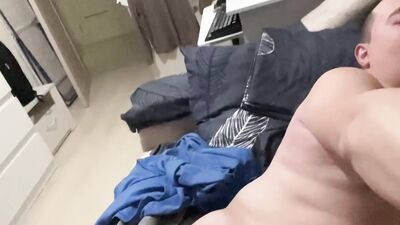 Complete Self-Satisfaction On Camera With A Good Orgasm