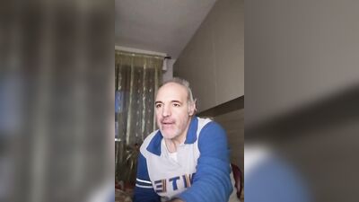 A Handjob on Christmas Day