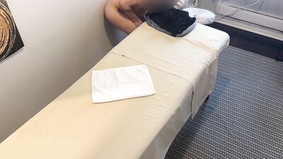 Curious dad got excited during massage with a new masseur.