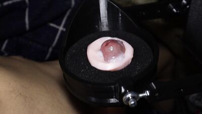 Very hard masturbates big cock car for auto fucking!