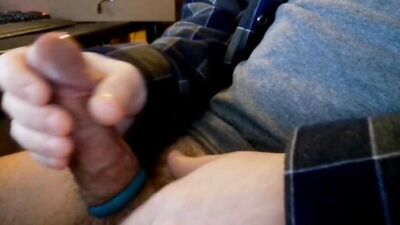 Huge Messy Cumshot on Cam