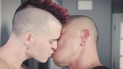 PETERFEVER Pierced Axel Abysse Fucked By Damian Dragon