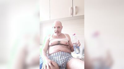 Very Hot Live Show