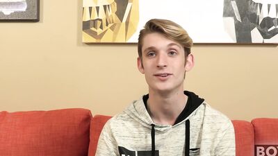 Handsome Twink Chris Tucker Pleasures His Big Dick