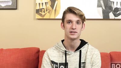 Handsome Twink Chris Tucker Pleasures His Big Dick