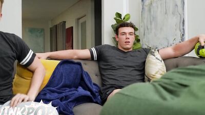 TWINKPOP - Trevor Brooks Gives Clark Reid A Missionary Pounding On The Couch, Then Shoots His Load