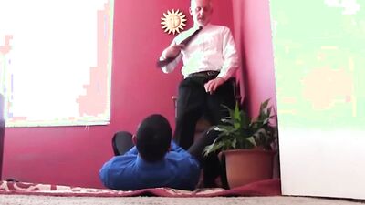 Hunk Hotties Fernando Worships And Pleases Mr Parker Feet