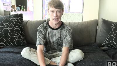 Twink Corey Dawson Jerks Off While Dildo Fucking His Ass