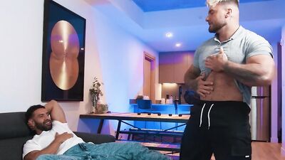 MEN - William Seed Strips Down For His Roommate Mateo Zagal And It Gets Him All Horny For His Dick