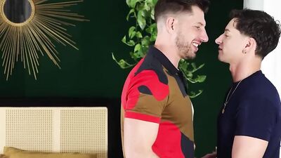 NAKEDSWORD Jock Taylor Reign And Jordan Starr Hookup For Sex